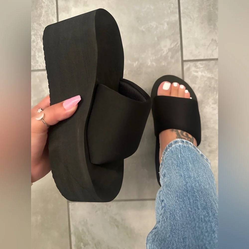 🖤 New! Black Platform Memory Foam Like Wedge Slide Sandals *RUNS BIG*